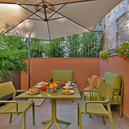 Creuza De Ma Aparthotel Riposto Exterior photo