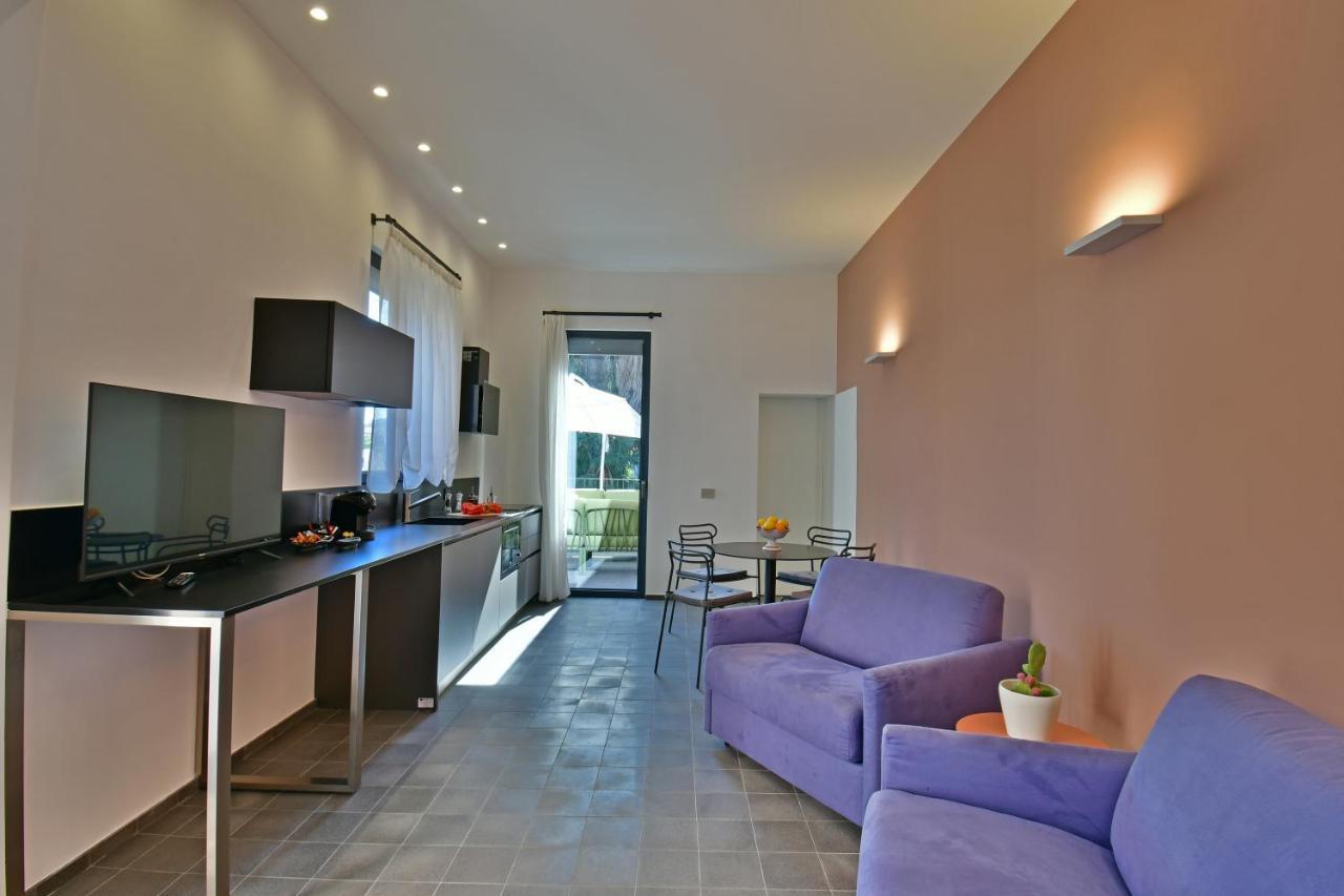 Creuza De Ma Aparthotel Riposto Exterior photo